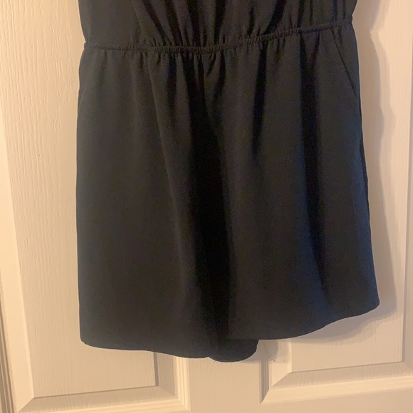 Black romper - Picture 2 of 5